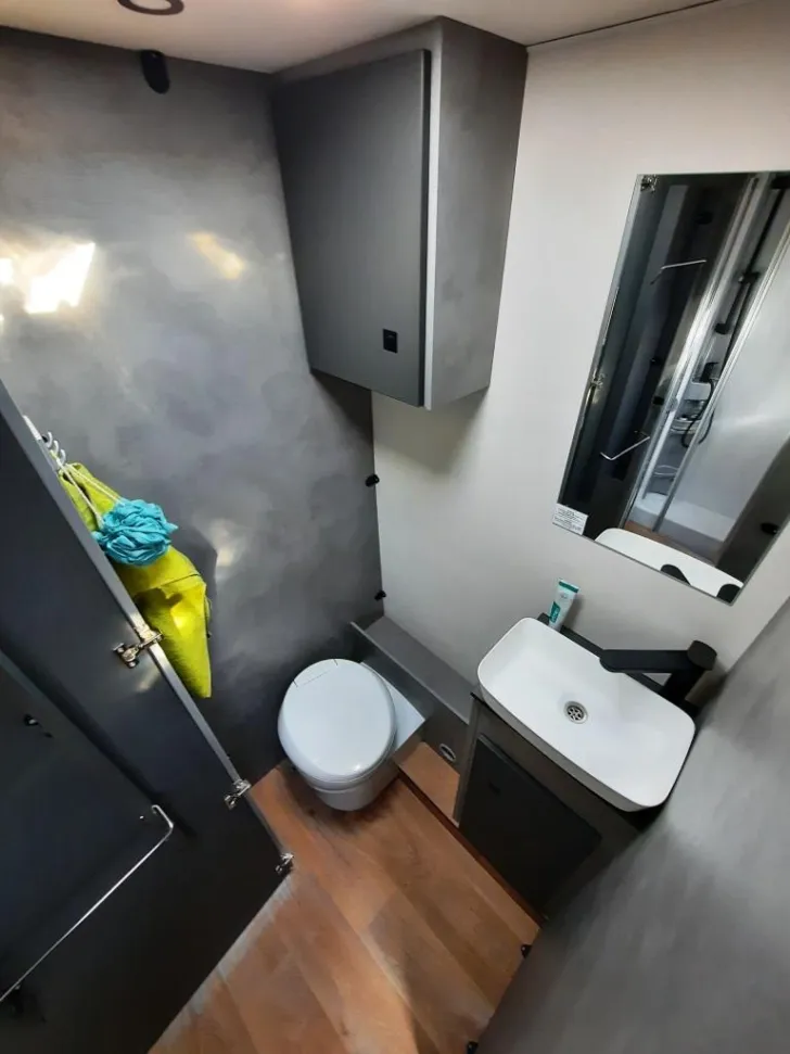 Fahrzeugbild Crosscamp EXPDN T 7.4 D Verfüg./Rüfa/Markise #16