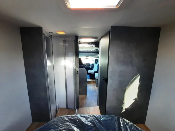 Fahrzeugbild Crosscamp EXPDN T 7.4 D Verfüg./Rüfa/Markise #4