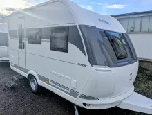 Fahrzeugbild Hobby OnTour 390 SF AUFLASTUNG 1500 KG #1