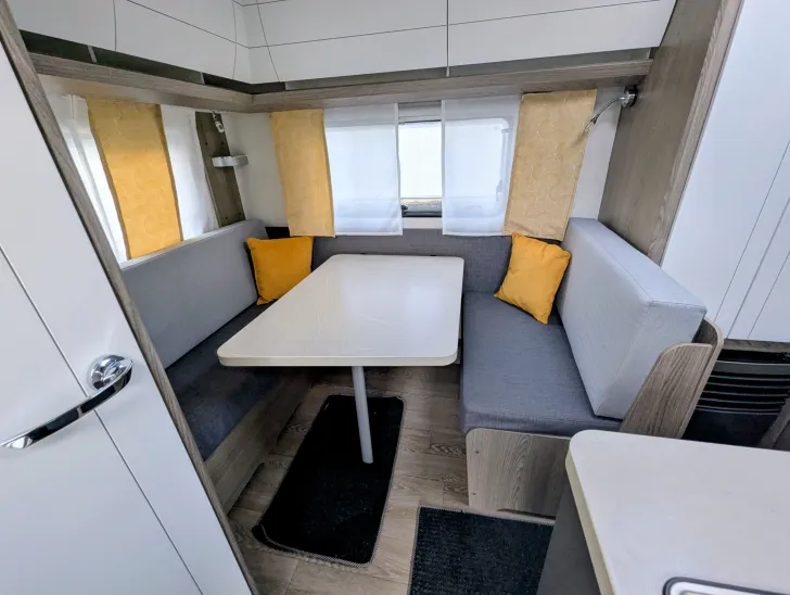 Fahrzeugbild Hobby OnTour 390 SF AUFLASTUNG 1500 KG #5