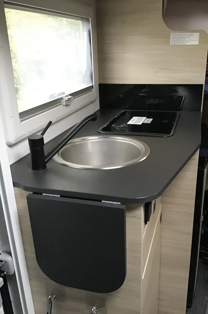 Fahrzeugbild Challenger S-Teilintegrierte S194 Start Edition #8