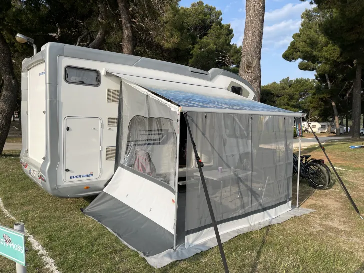 Fahrzeugbild Eura Mobil Terrestra 640 VB #6