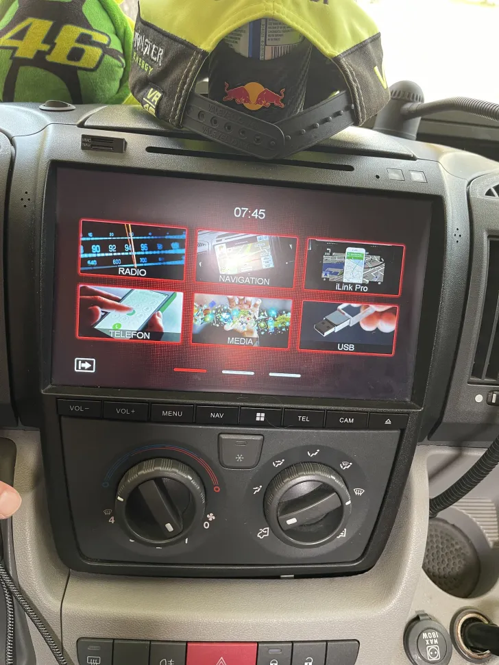 Fahrzeugbild Eura Mobil Terrestra 640 VB #10