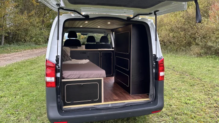 Fahrzeugbild Mercedes-Benz Mercedes Vito #1