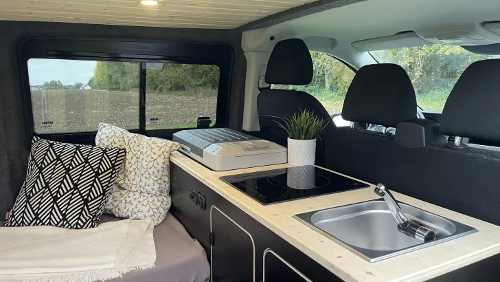 Fahrzeugbild Mercedes-Benz Mercedes Vito #2