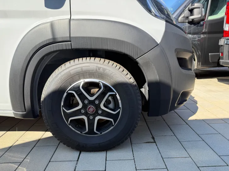 Fahrzeugbild Pössl H-LINE SUMMIT 600 R L SHINE #3