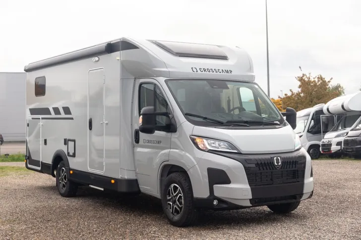 Fahrzeugbild Crosscamp EXPDN T 7.4 E Peugeot *Automatik, 4 Pers.+480kg* #4