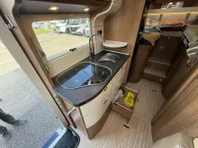 Fahrzeugbild Carthago c-compactline I 143 Superlightweight aus 1. Hand mit Bugschränken #25