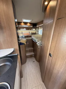 Fahrzeugbild Carthago c-compactline I 143 Superlightweight aus 1. Hand mit Bugschränken #33