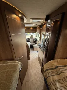 Fahrzeugbild Carthago c-compactline I 143 Superlightweight aus 1. Hand mit Bugschränken #35