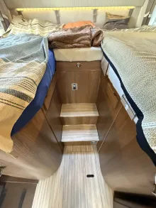 Fahrzeugbild Carthago c-compactline I 143 Superlightweight aus 1. Hand mit Bugschränken #42