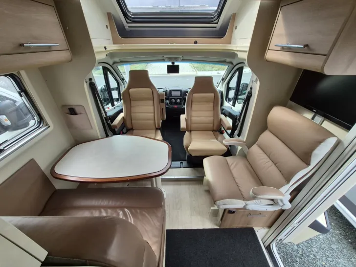 Fahrzeugbild Ci X-TIL 85 M #13