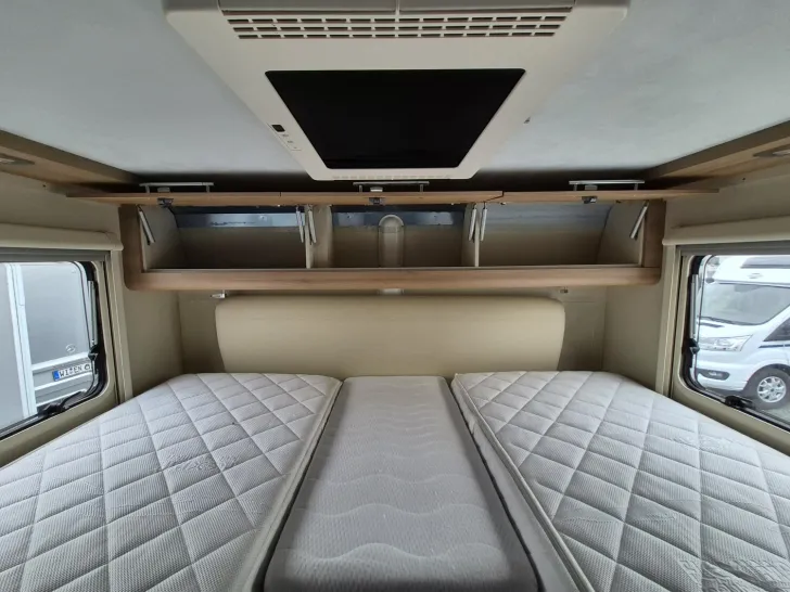 Fahrzeugbild Ci X-TIL 85 M #28