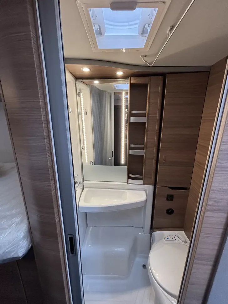 Fahrzeugbild Knaus Van TI 640 MEG Vansation MAN AHK + Luftfederung #10