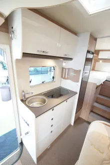 Fahrzeugbild Bürstner Limited T 690 G Einzelbetten #9