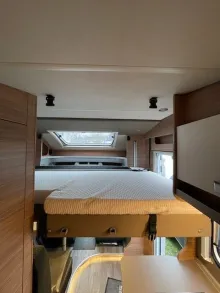 Fahrzeugbild Weinsberg CaraSuite 650 MEG Mietwagen Verfügbar Nov 26 #11