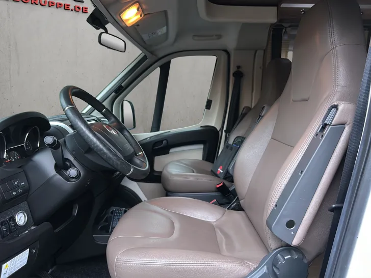 Fahrzeugbild Bürstner Argos A 670 G Leder, AHK, Luftfederung !!! #14