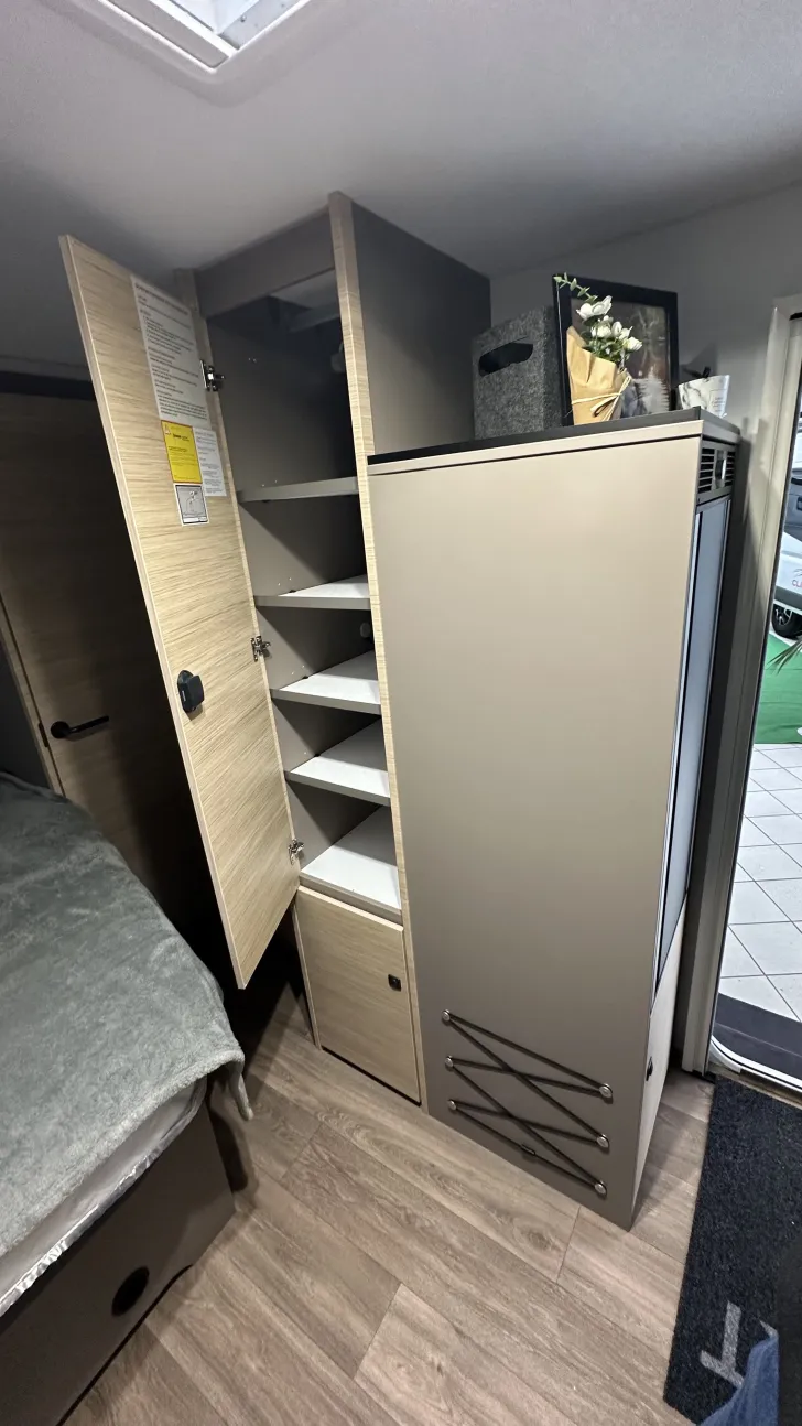 Fahrzeugbild NEXT 380 #11