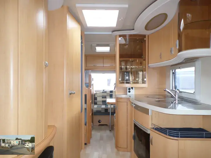 Fahrzeugbild Hobby De Luxe 540 UK Nr. 20 - Fußbodenheizung #6