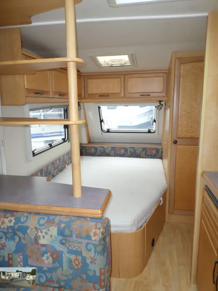 Fahrzeugbild Hobby Exclusive 440 SFE Nr. 51 - franz. Bett, SG #15