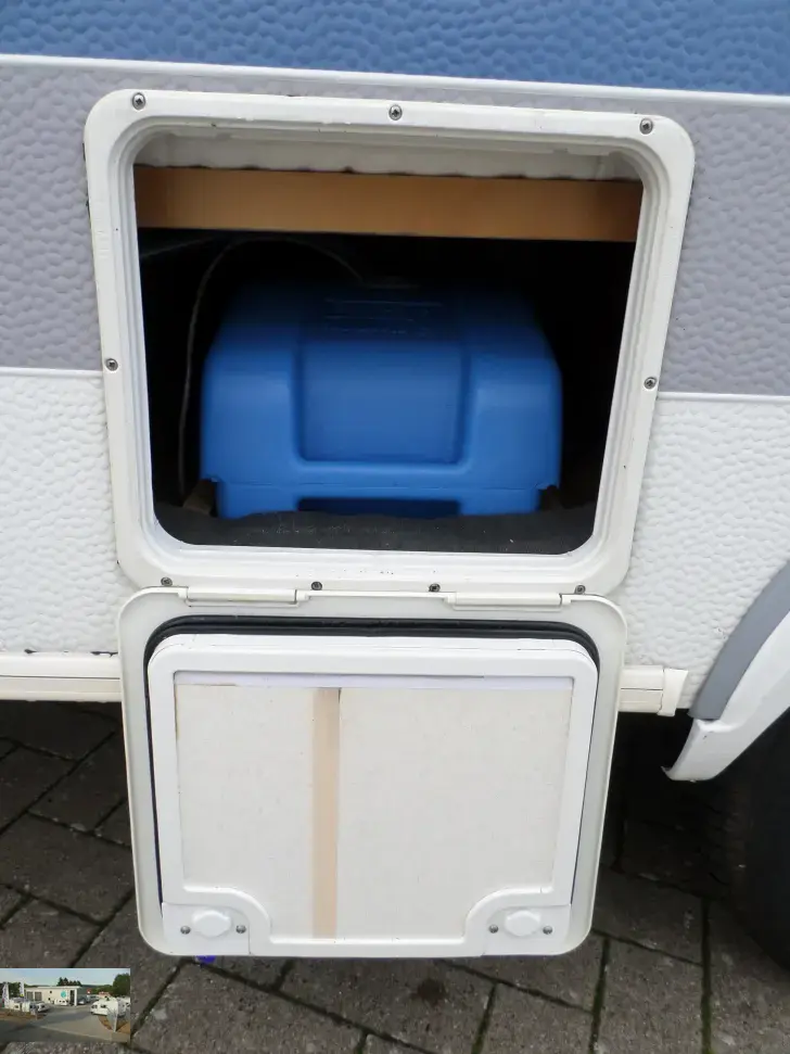 Fahrzeugbild Hobby Exclusive 440 SFE Nr. 51 - franz. Bett, SG #30