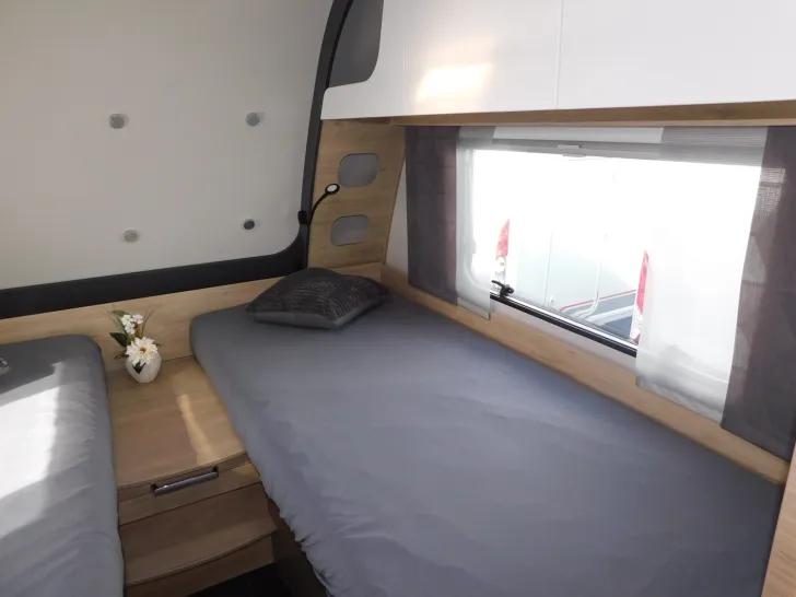 Fahrzeugbild Tabbert PEP PANTIGA 550 E 2000Kg, Dyonic, Komfortdusche #14