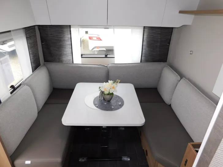 Fahrzeugbild Tabbert Senara 550E 2.3 Licht / Premium Interieur Pake #7