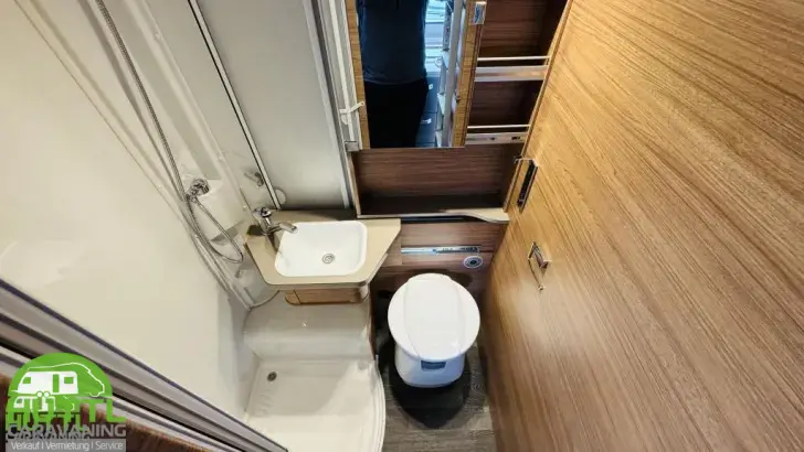 Fahrzeugbild Weinsberg CaraSuite 650 MEG (Ford) Mietwagen Verfügbar Nov 25 #25