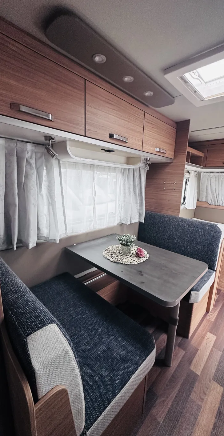 Fahrzeugbild Weinsberg CaraOne 550 QDK elektrische Rangierhilfe TRUMA #9