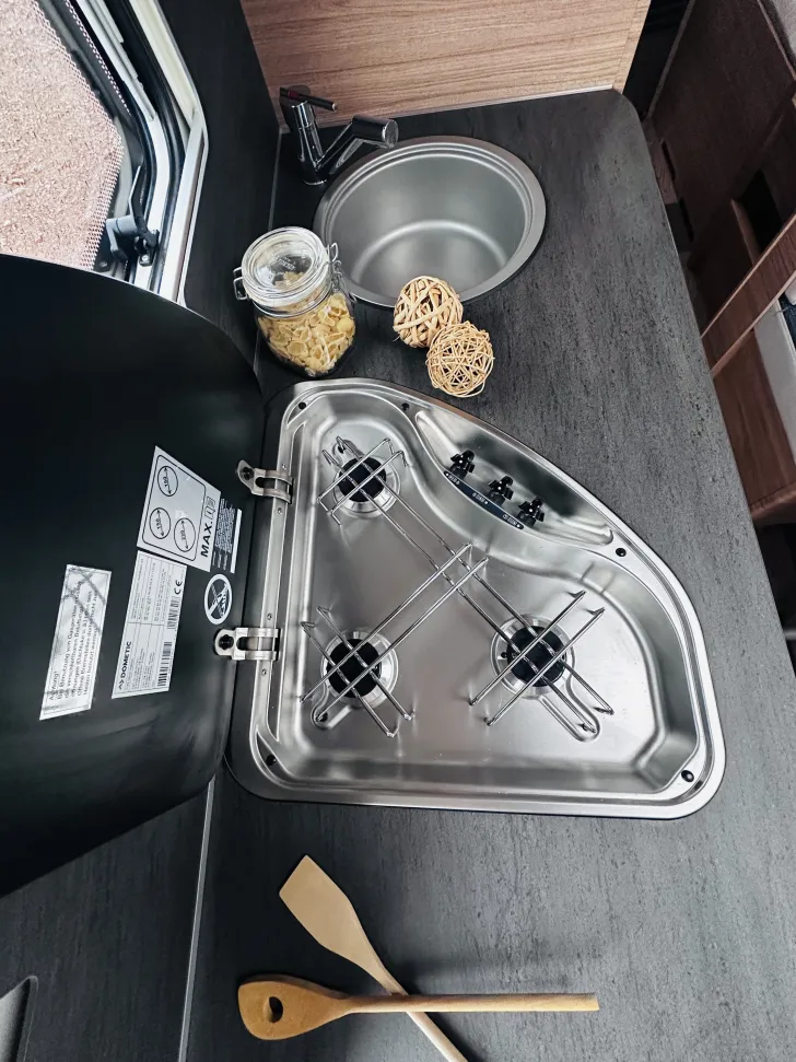 Fahrzeugbild Weinsberg CaraOne 550 QDK elektrische Rangierhilfe TRUMA #15