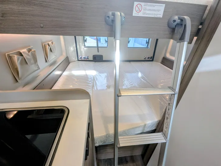 Fahrzeugbild Carado Camper Van CV 601 Pro AUTOMATIK,NAVI,RFK uvm. #11