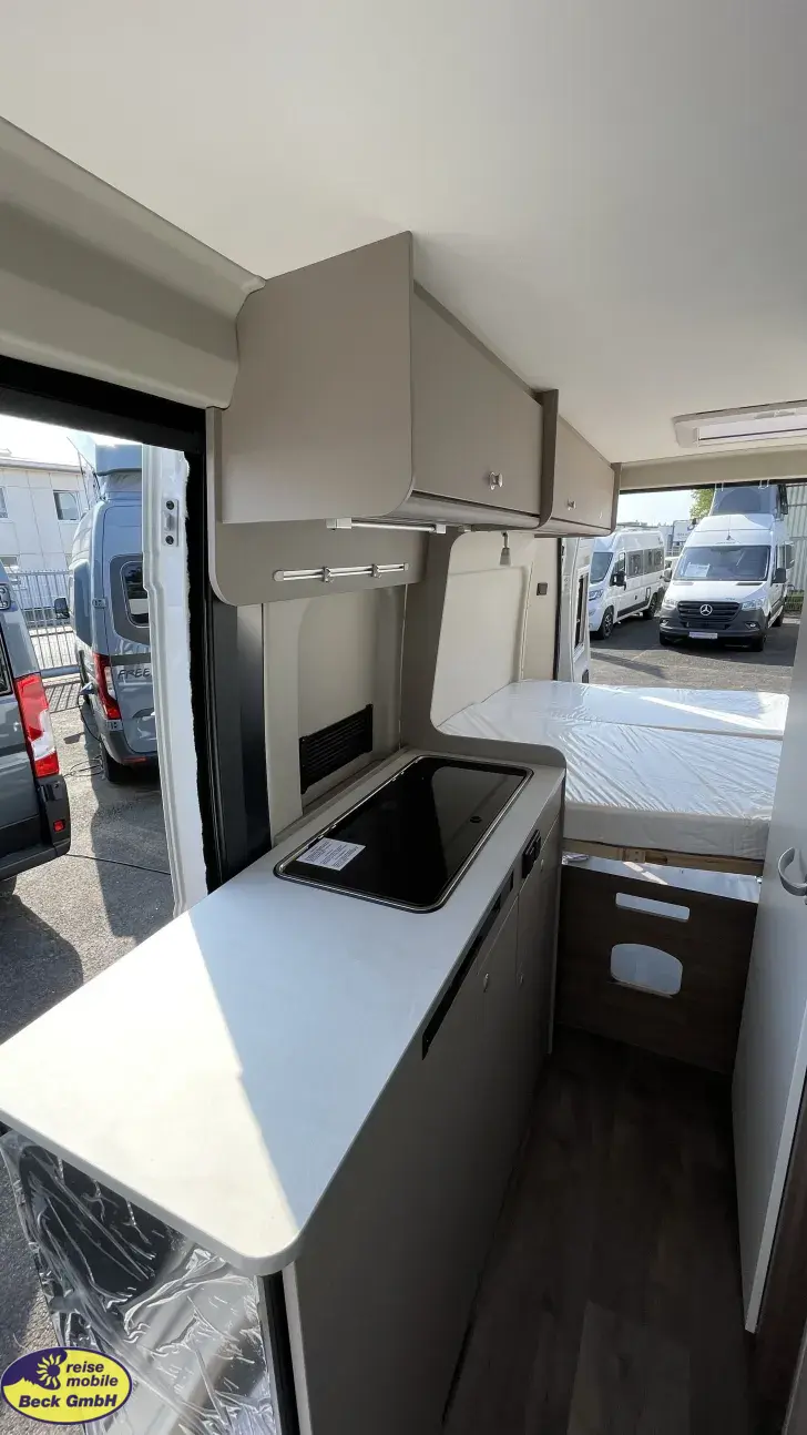 Fahrzeugbild Carado Camper Van CV 600 Beck-45 Clever Deals #16