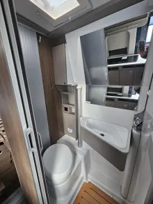 Fahrzeugbild Carado pro+ CV 640 auf Okt. 26|190AH|LEDSW|Combi6EHeiz. #12