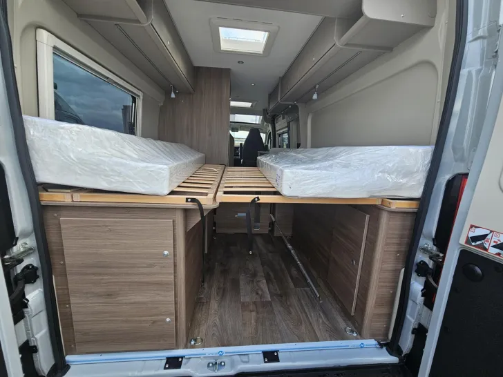 Fahrzeugbild Carado pro+ CV 640 auf Okt. 26|190AH|LEDSW|Combi6EHeiz. #20