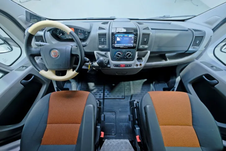 Fahrzeugbild Carado T 345/Festbett/Klima/Solar/Markise/AHK #5