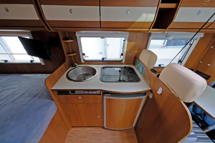 Fahrzeugbild Carado T 345/Festbett/Klima/Solar/Markise/AHK #10