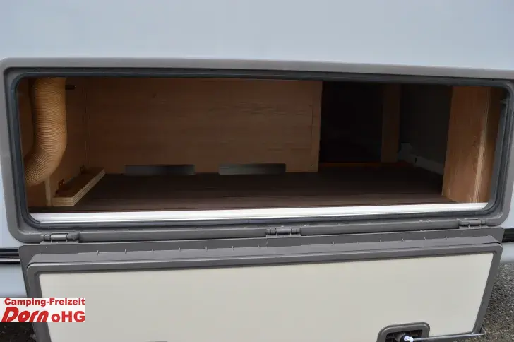 Fahrzeugbild Knaus Südwind 540 UE Black Selection Elektrische Fußbodenerwärmung #6