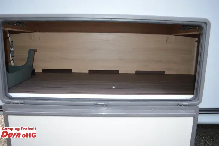 Fahrzeugbild Knaus Südwind 540 UE Black Selection Elektrische Fußbodenerwärmung #7