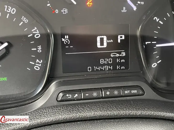 Fahrzeugbild Pössl M 180 #8