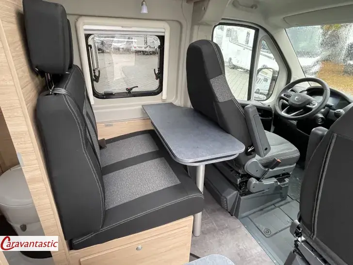 Fahrzeugbild Roadcar VAN R 540 #9