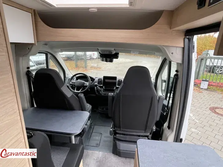 Fahrzeugbild Roadcar VAN R 540 #16