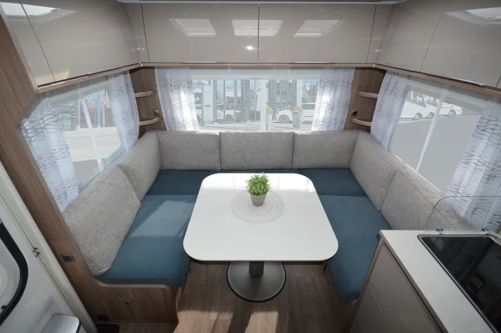 Fahrzeugbild Fendt Tendenza 560 SG 2.000kg * Mega SAT* TV #4