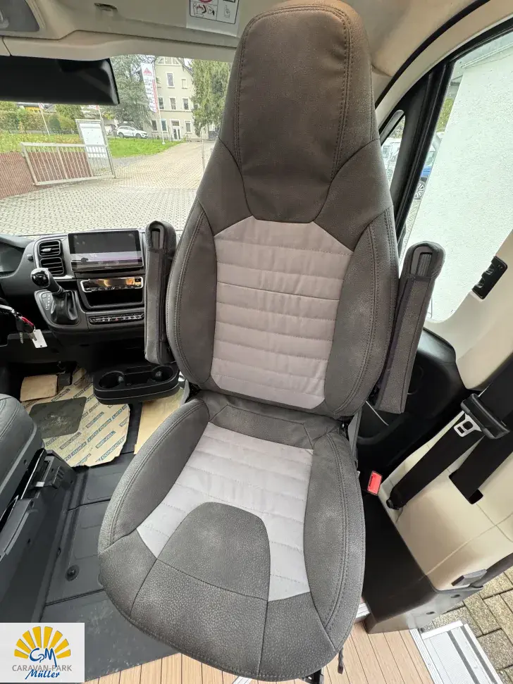 Fahrzeugbild Hobby PRESTIGE Van 640 ET First Edition Model 2025 sofort verfügbar #21