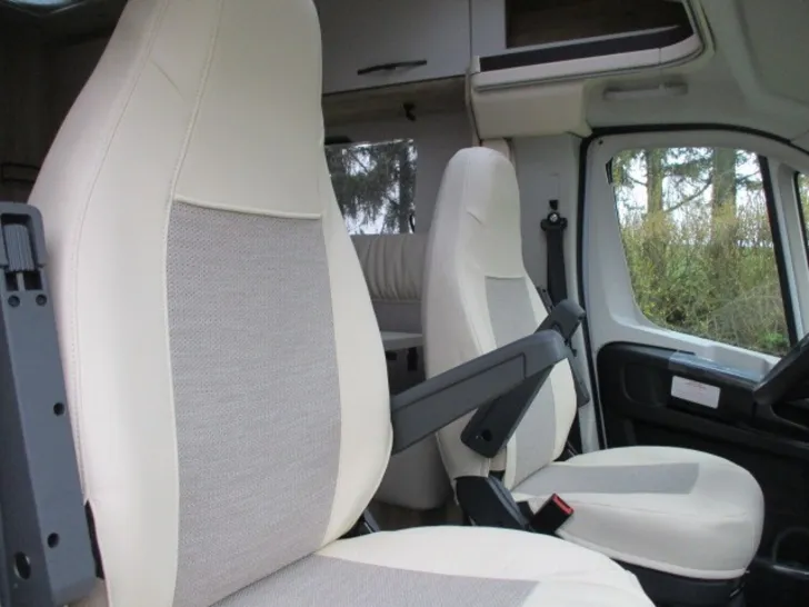 Fahrzeugbild Eura Mobil Profila T PT 720 EB RMC-Sommerdeal Spezial-SAT #28