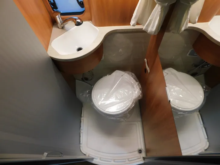 Fahrzeugbild Hymer Ayers Rock Fiat Solar,Lithium,Dieselheizung, AHK #18