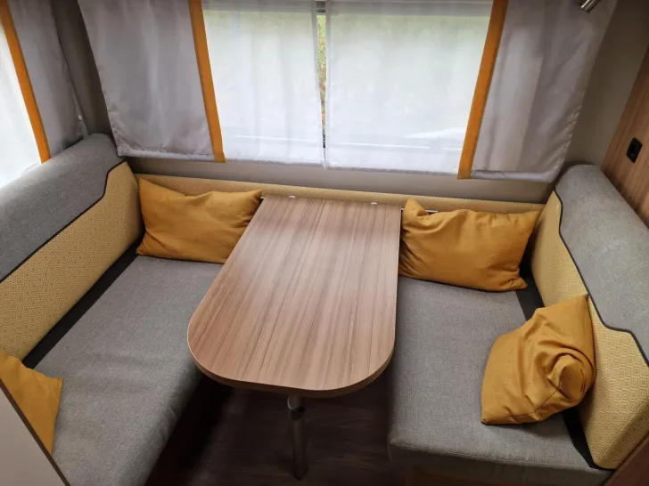 Fahrzeugbild Weinsberg CaraTwo 390 QD - sehr gepflegt #3