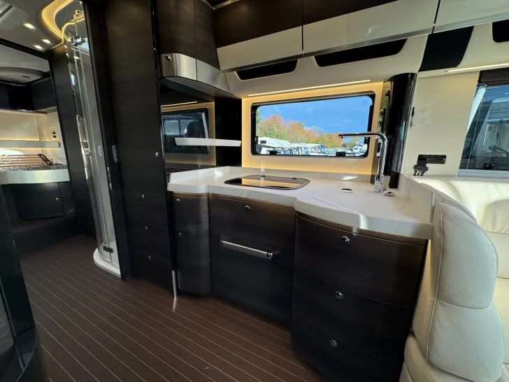 Fahrzeugbild Concorde Charisma 915 LSI EDITION 70 #11