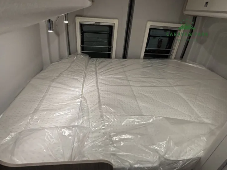 Fahrzeugbild Bürstner Lineo C 590 #16