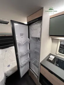 Fahrzeugbild Dethleffs Camper 490 EST #15