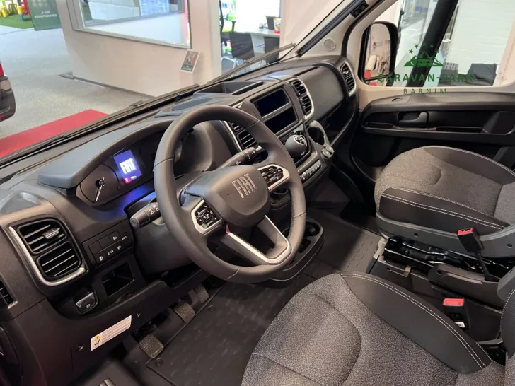 Fahrzeugbild Carado pro+ CV 640 #18